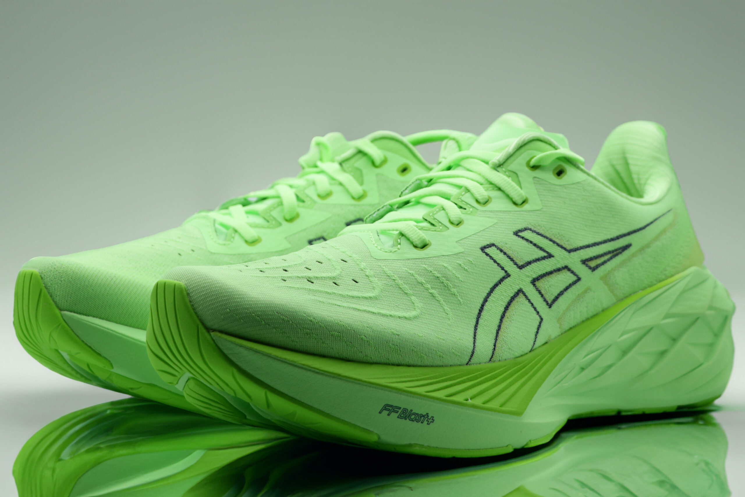 Asics NOVABLAST 4 Review | Hero | Gearist